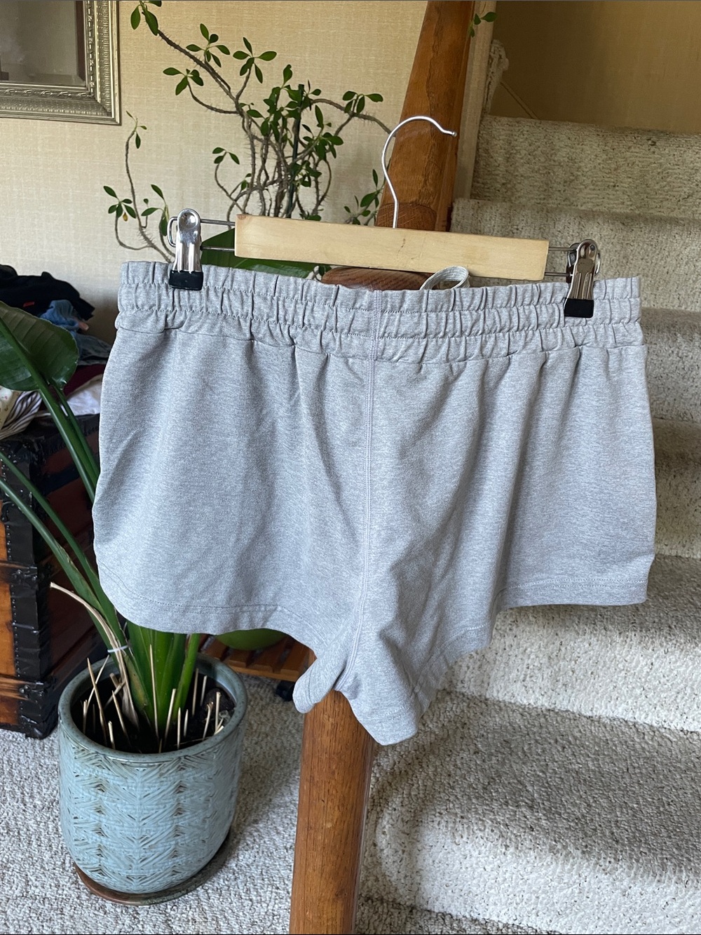 Vouri Halo Performance Light Gray Women's Drawstring Lounge Shorts - Picture 5 of 10
